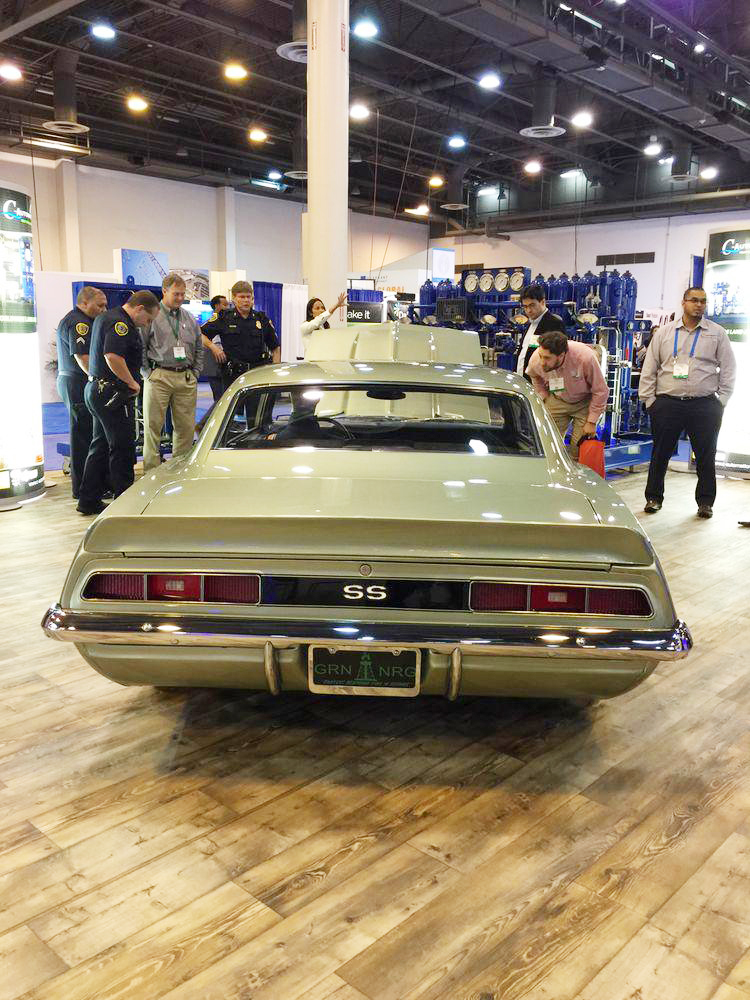 世界上較新穎的設計風格：純電動豪車！