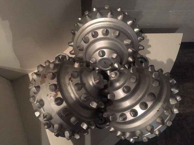 采油利器之十：勘探鉆井平臺上專用的：鉆具，鉆頭！