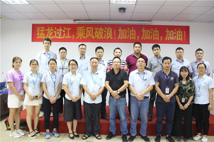 工程機械技術交流：東晟密封信心滿滿！1