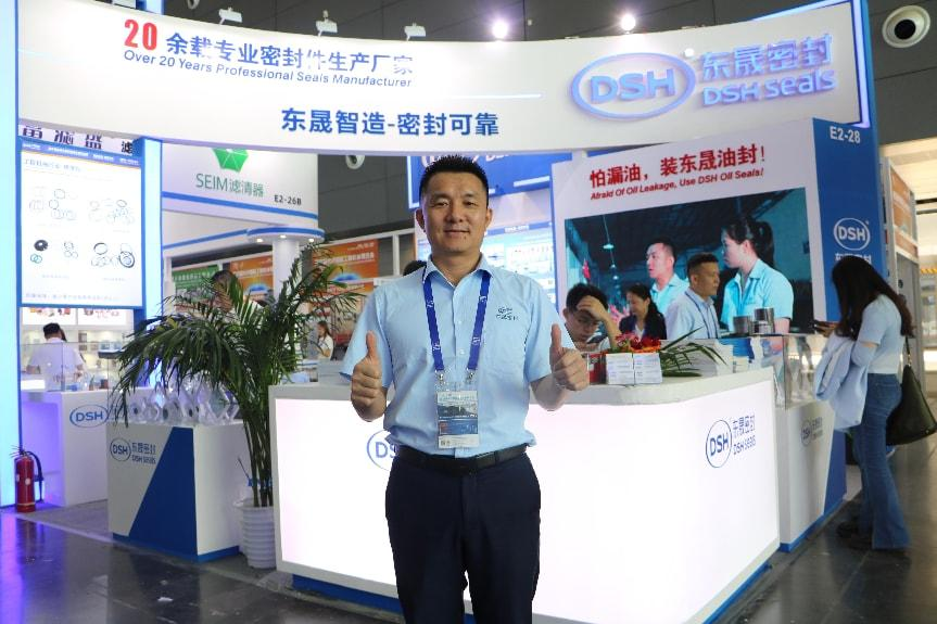 東晟密封訪談現場1 東晟密封訪談現場1